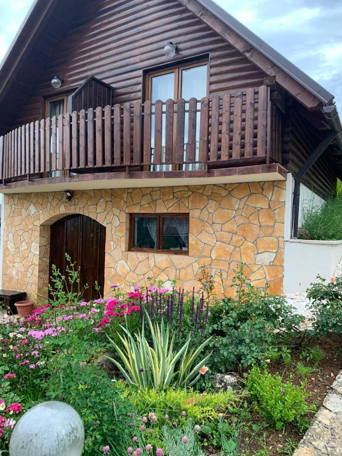 Guesthouse Stefanac Оточац Екстер'єр фото