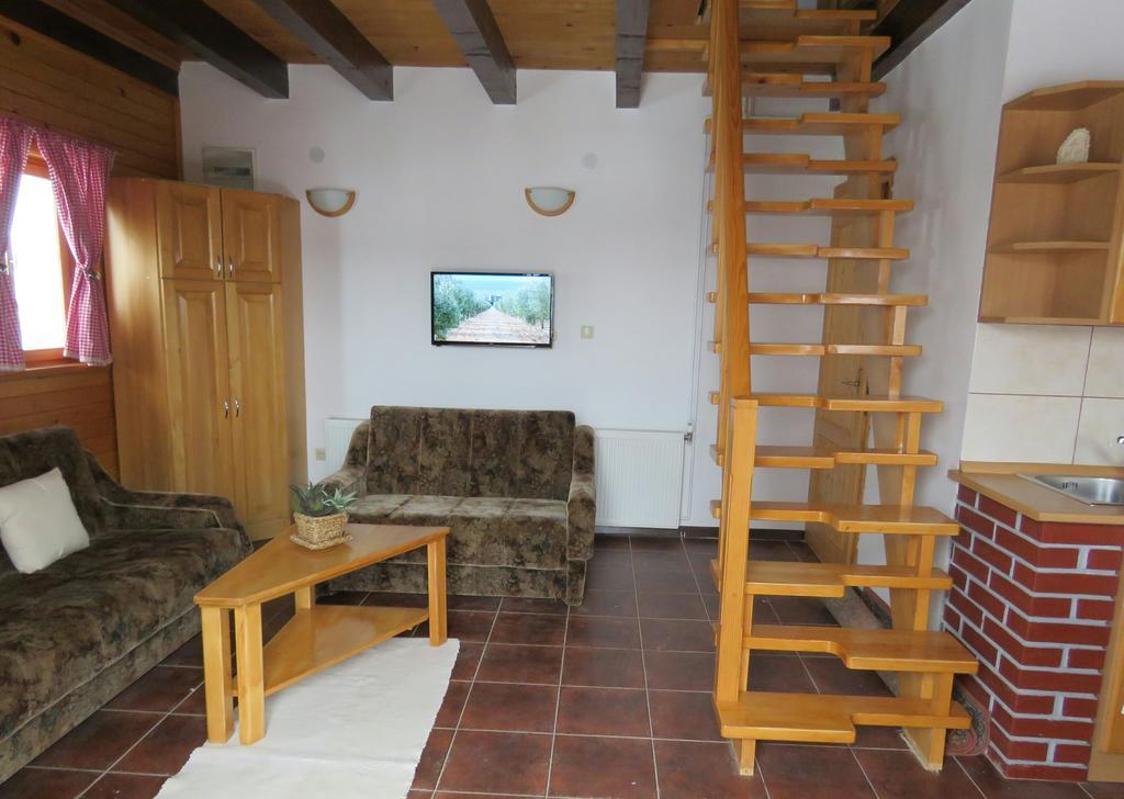 Guesthouse Stefanac Оточац Екстер'єр фото