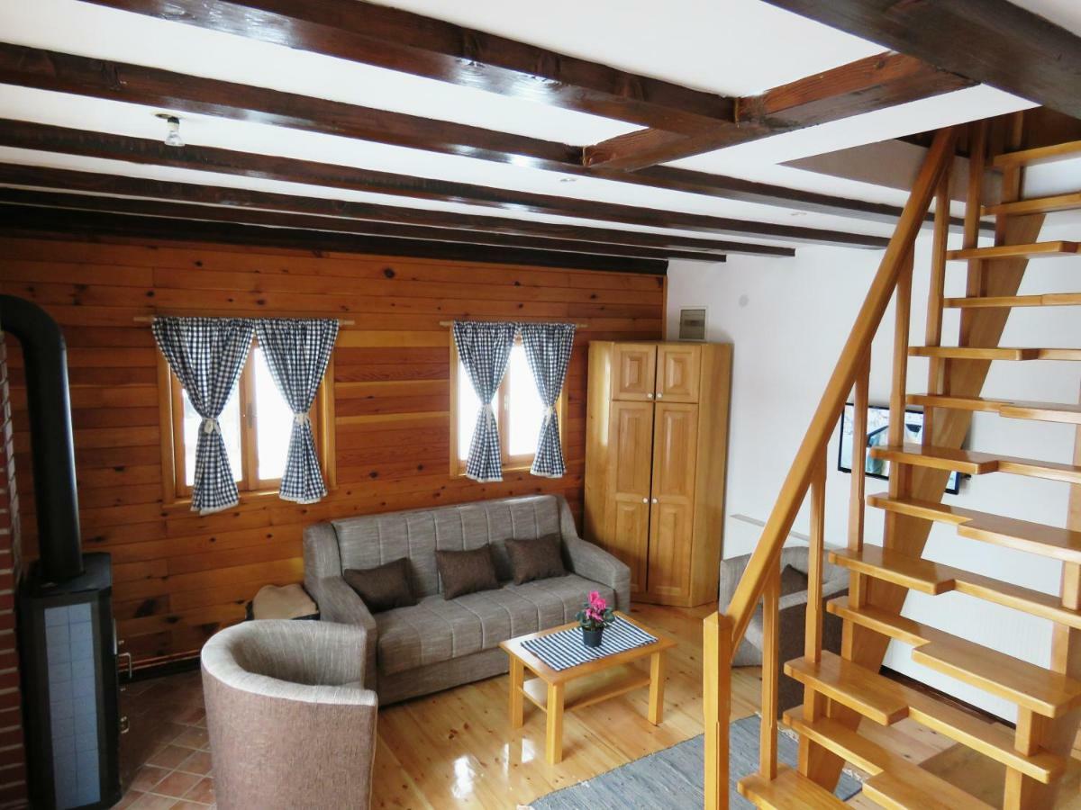Guesthouse Stefanac Оточац Екстер'єр фото